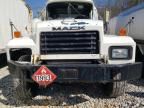 2001 Mack 600 RD600