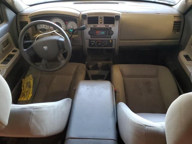 2006 Dodge Dakota Quad SLT