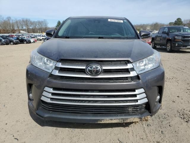 2019 Toyota Highlander LE