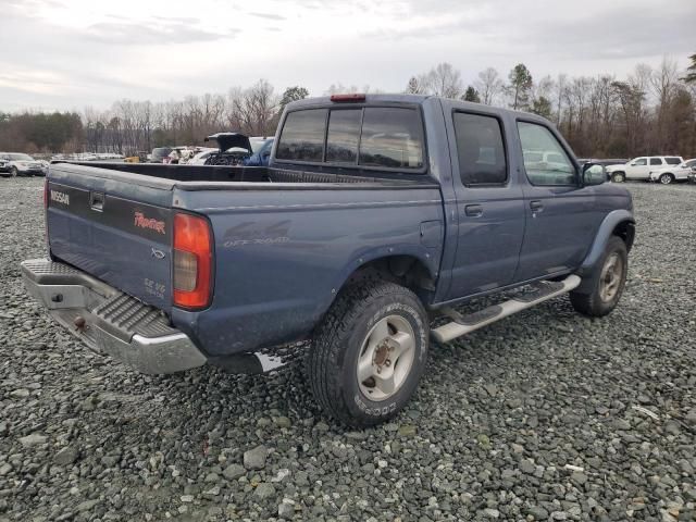 2000 Nissan Frontier Crew Cab XE