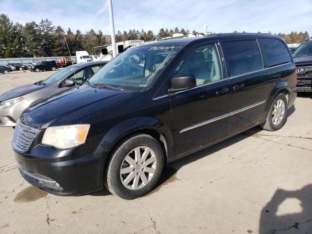 2013 Chrysler Town & Country Touring