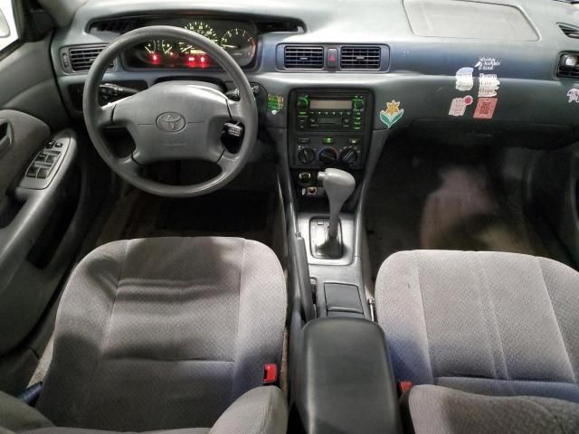 2000 Toyota Camry CE