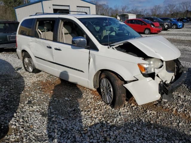 2012 Chrysler Town & Country Limited