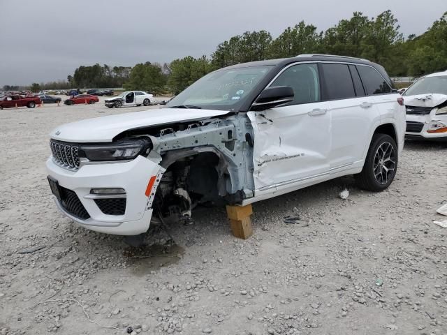 2022 Jeep Grand Cherokee Summit