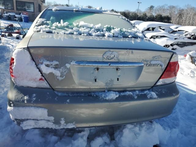 2005 Toyota Camry LE