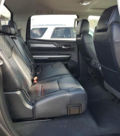 2014 Toyota Tundra Crewmax Platinum