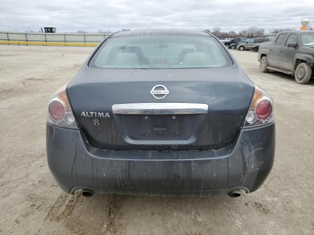 2011 Nissan Altima Base