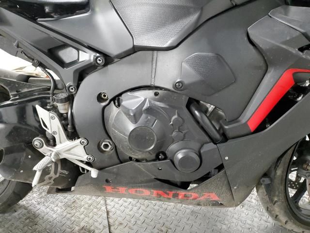 2017 Honda CBR1000 RA