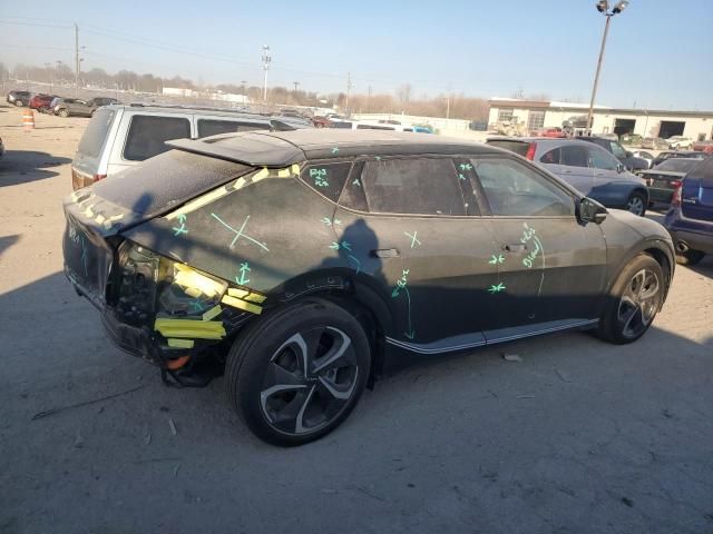 2023 KIA EV6 Light