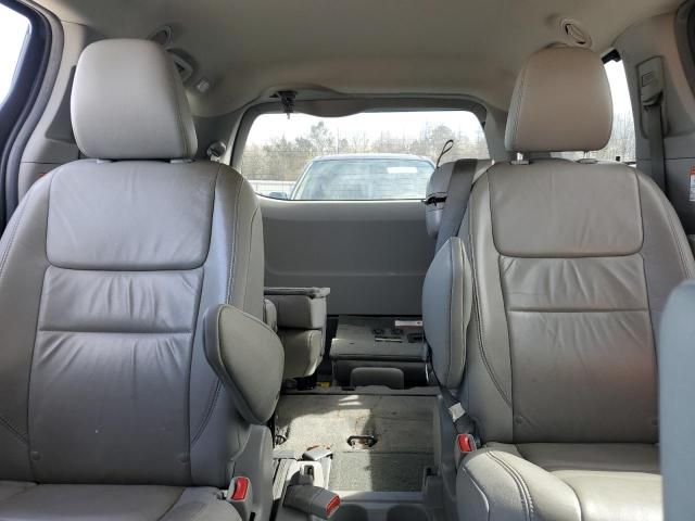 2015 Toyota Sienna XLE