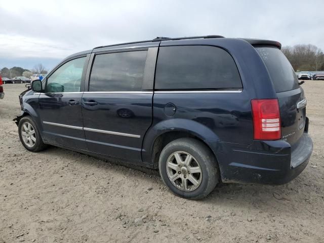 2010 Chrysler Town & Country Touring