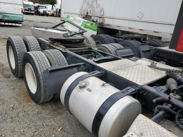 2020 Freightliner Cascadia 126