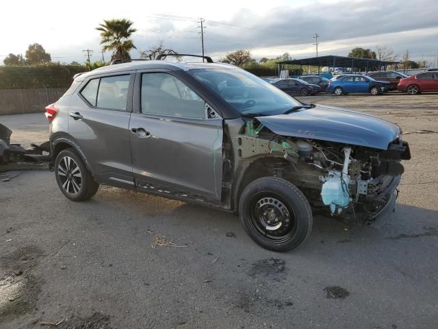 2019 Nissan Kicks S