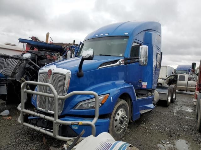 2023 Kenworth Construction T680