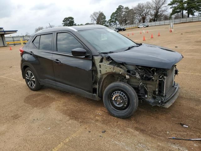 2019 Nissan Kicks S