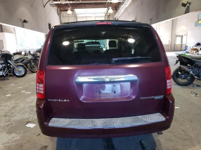 2009 Chrysler Town & Country Touring