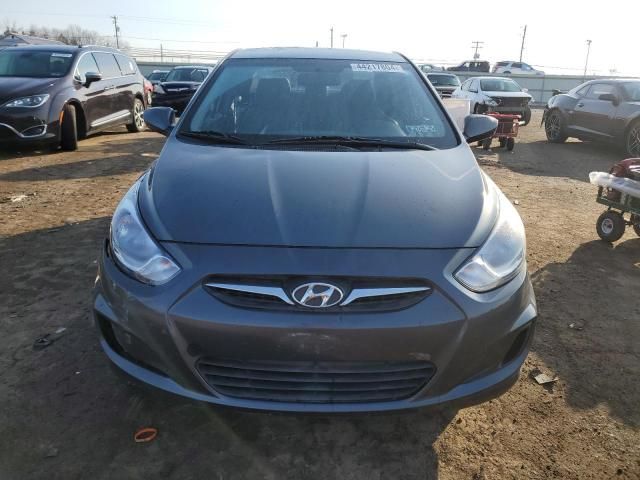 2013 Hyundai Accent GLS