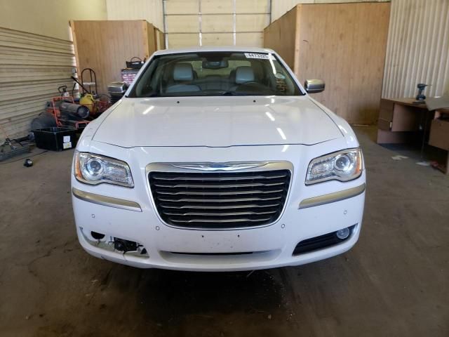 2013 Chrysler 300C Luxury