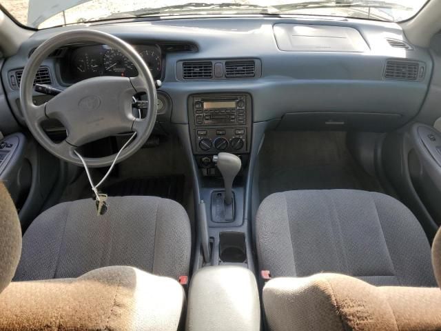 2000 Toyota Camry CE