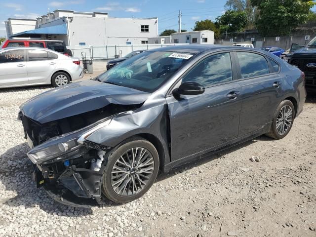 2023 KIA Forte GT Line