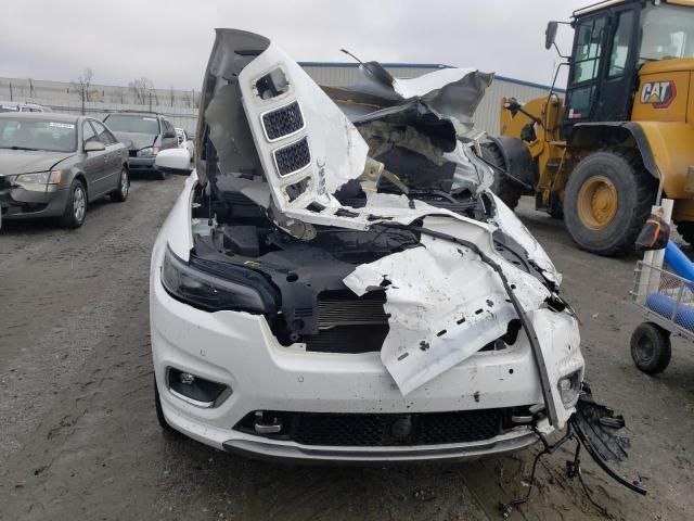 2019 Jeep Cherokee Overland