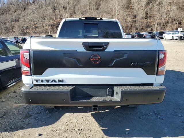 2023 Nissan Titan SV