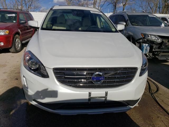 2016 Volvo XC60 T6 Platinum