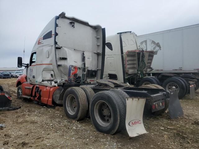 2016 Kenworth Construction T680