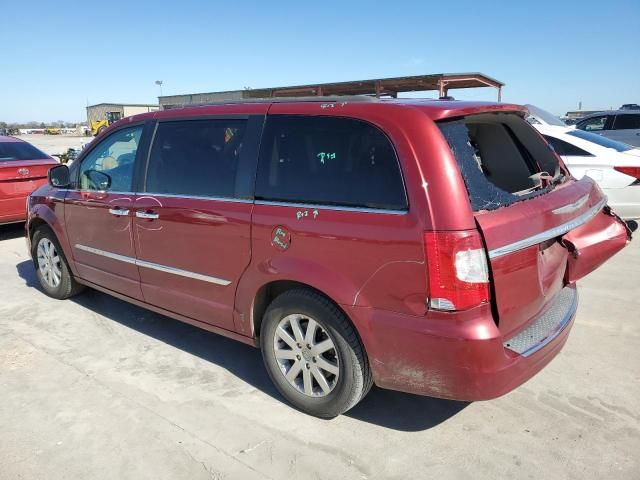 2014 Chrysler Town & Country Touring