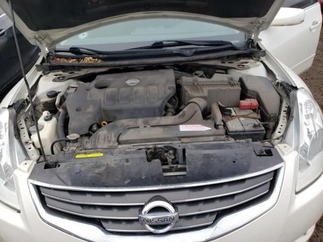 2010 Nissan Altima Base