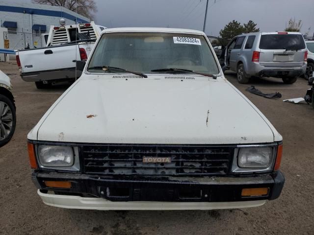 1985 Toyota Pickup 1/2 TON RN50 SR5