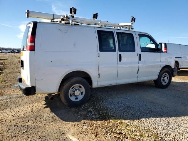 2013 Chevrolet Express G2500