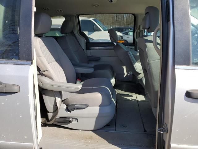 2011 Volkswagen Routan S