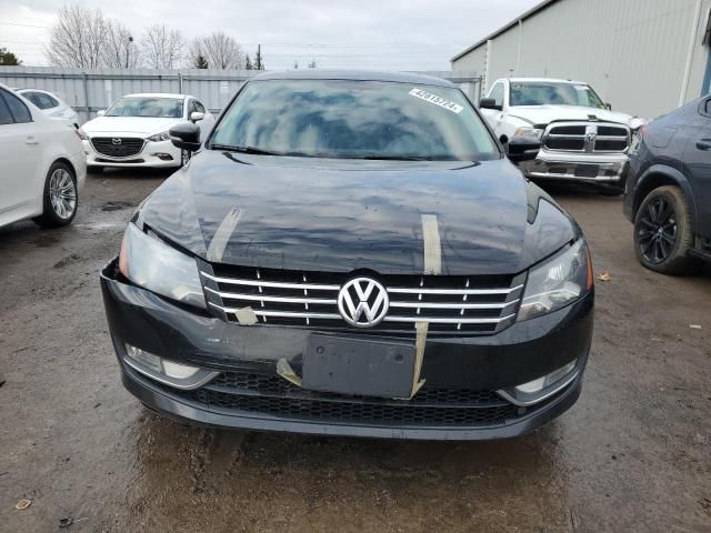 2014 Volkswagen Passat SEL