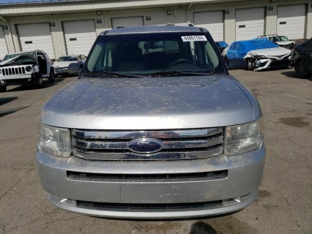 2010 Ford Flex SE