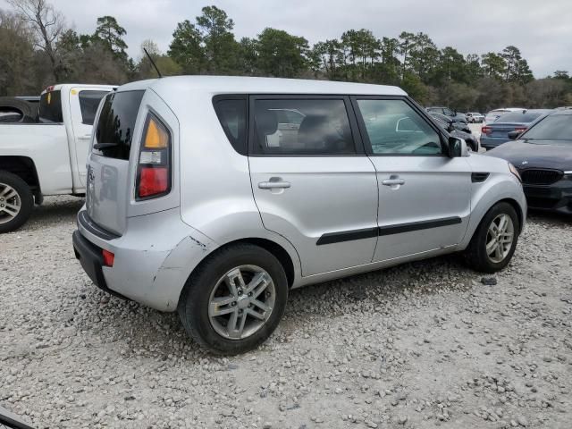 2011 KIA Soul +