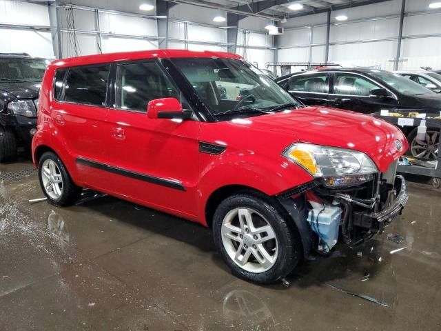 2010 KIA Soul +