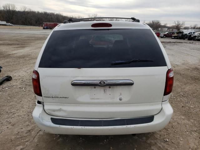 2005 Chrysler Town & Country