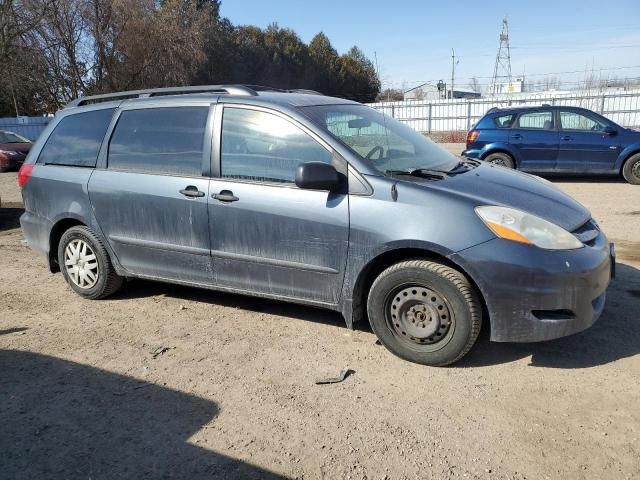 2010 Toyota Sienna CE