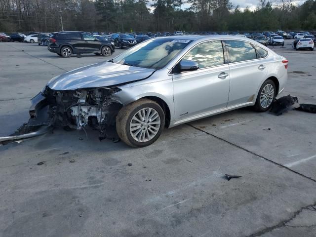 2013 Toyota Avalon Hybrid