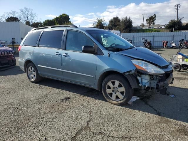 2008 Toyota Sienna CE