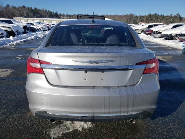 2013 Chrysler 200 LX