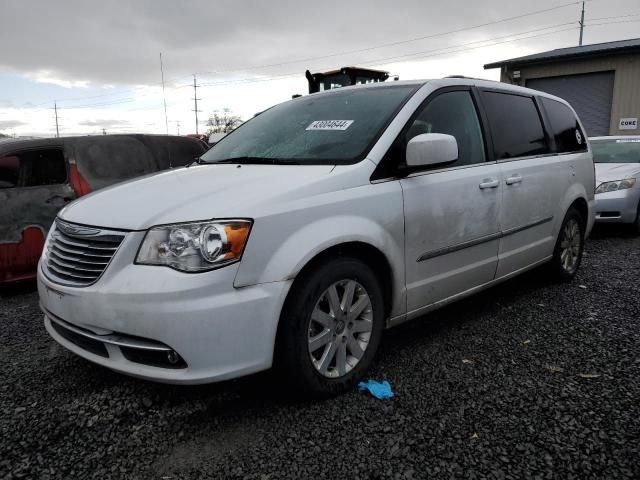 2016 Chrysler Town & Country Touring