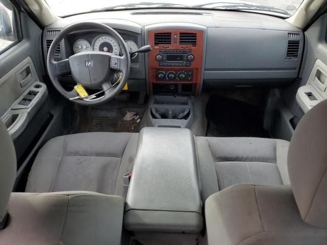 2005 Dodge Dakota Quad SLT