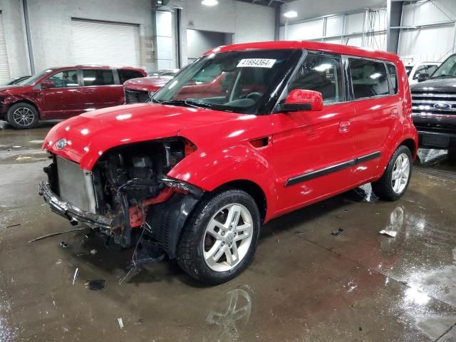 2010 KIA Soul +