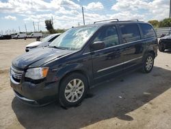 Chrysler Vehiculos salvage en venta: 2016 Chrysler Town & Country Touring