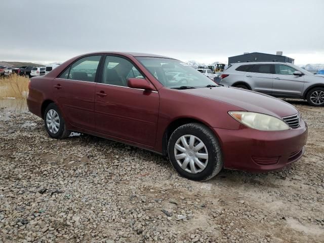 2005 Toyota Camry LE