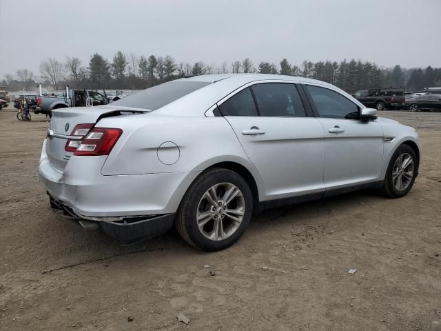 2018 Ford Taurus SEL