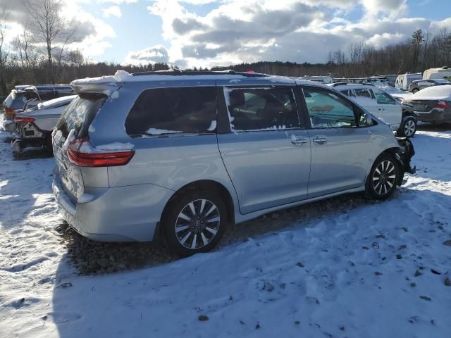 2019 Toyota Sienna XLE