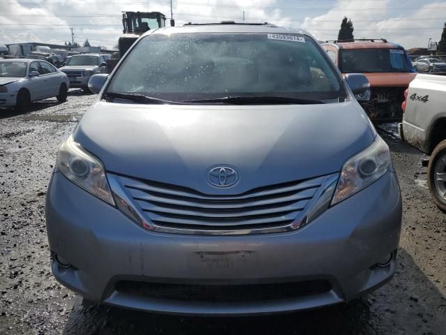 2014 Toyota Sienna XLE